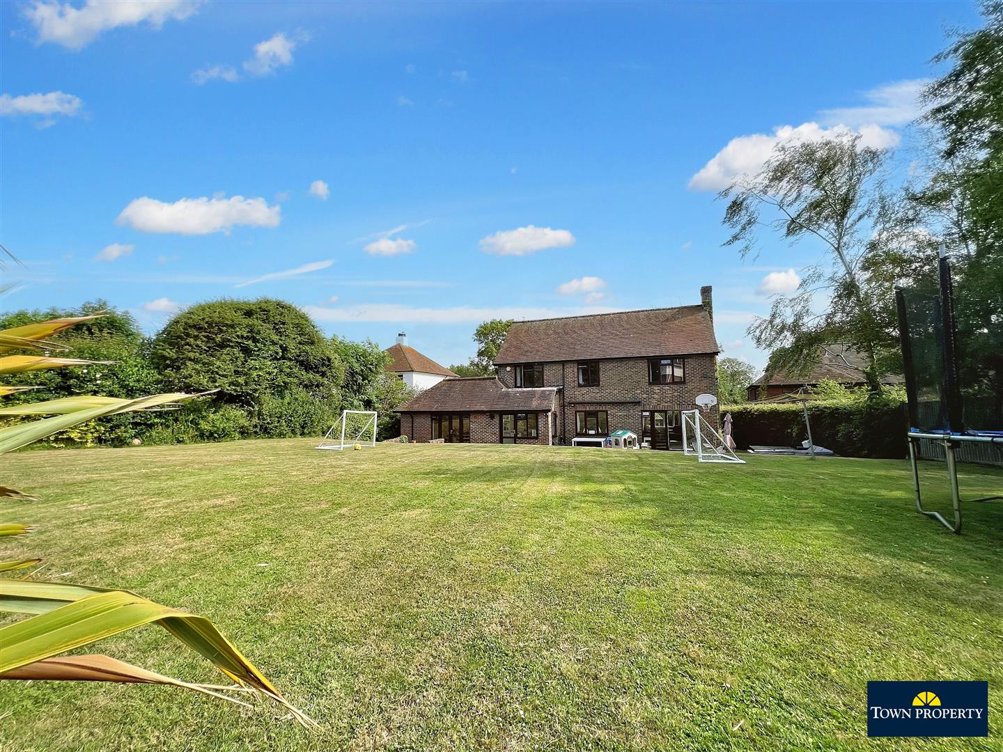 Property Details for Rattle Road Westham BN24 5DJ Town Property